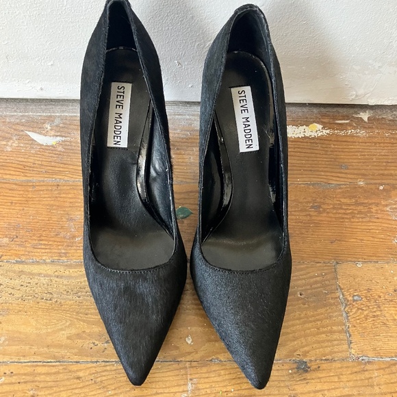 Steve Madden black pony hair pumps - Picture 4 of 6